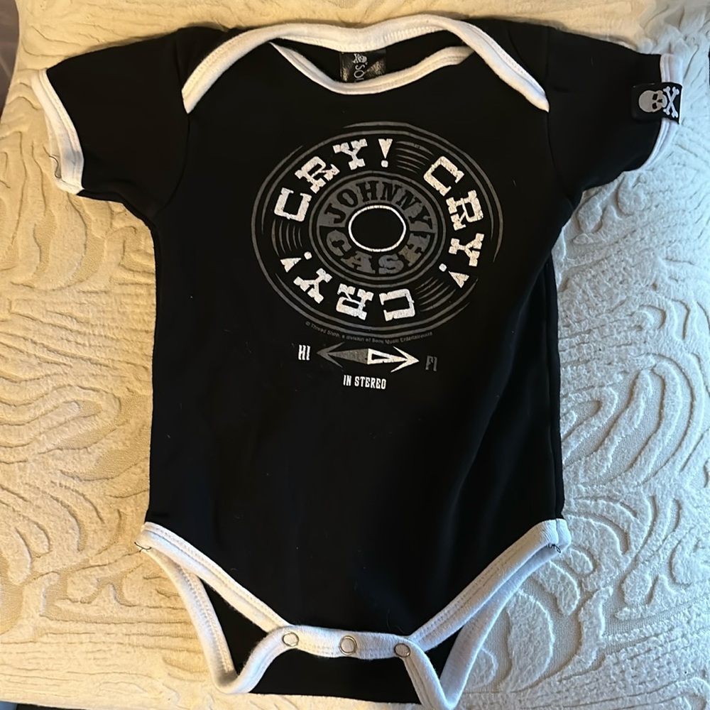 Johnny Cash “Cry x3” baby onesie 6-12 months unisex NWOT